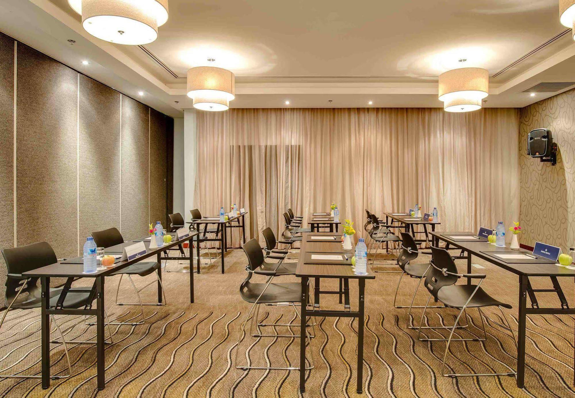 Alliance Hotel By Eagles Sekondi-Takoradi Bagian luar foto